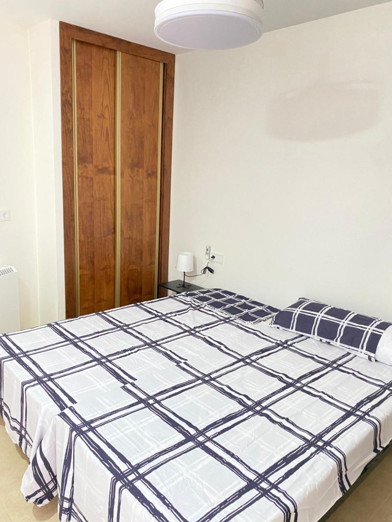 Apartamentos Penaflor Guadix Exteriör bild