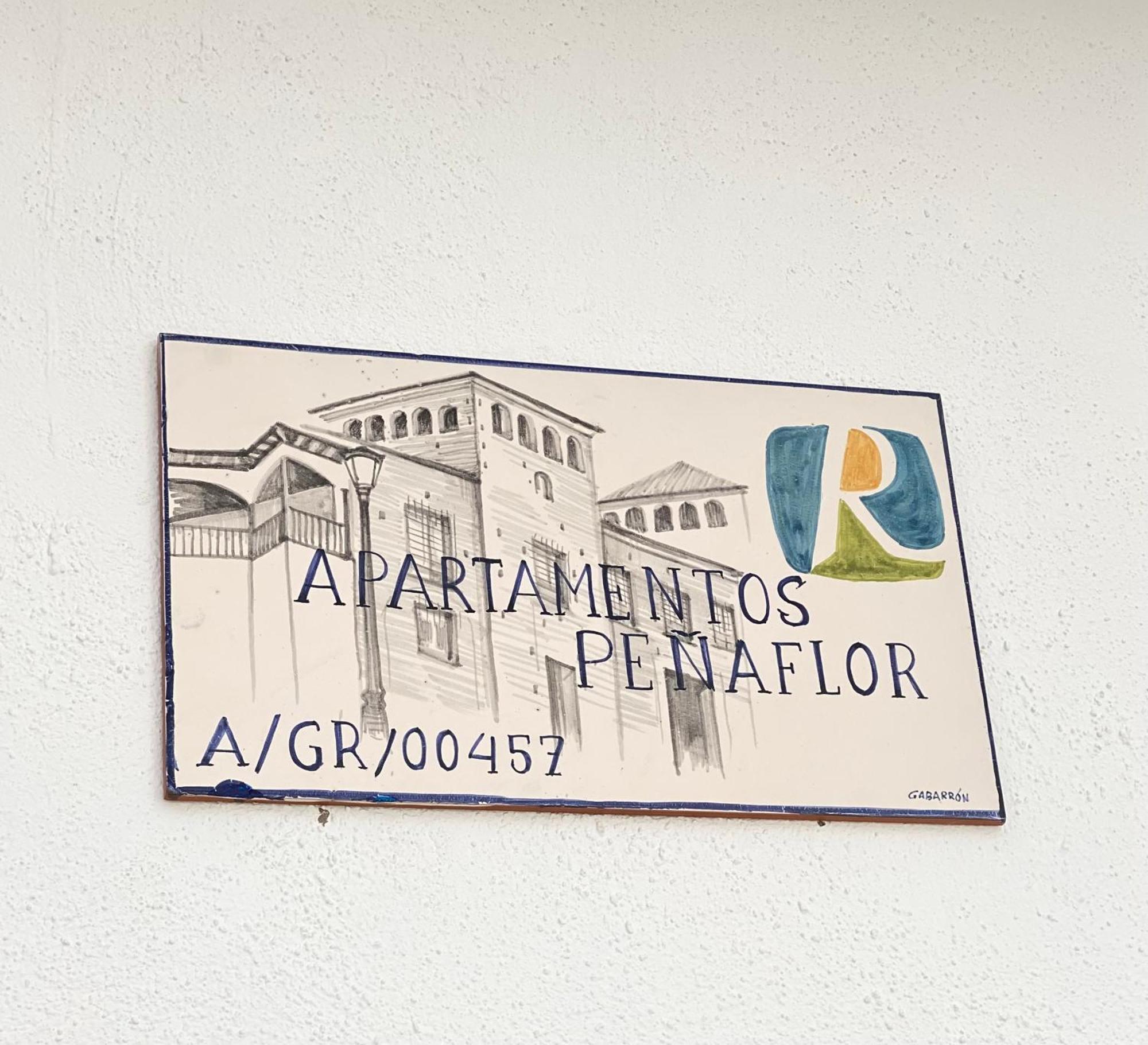 Apartamentos Penaflor Guadix Exteriör bild