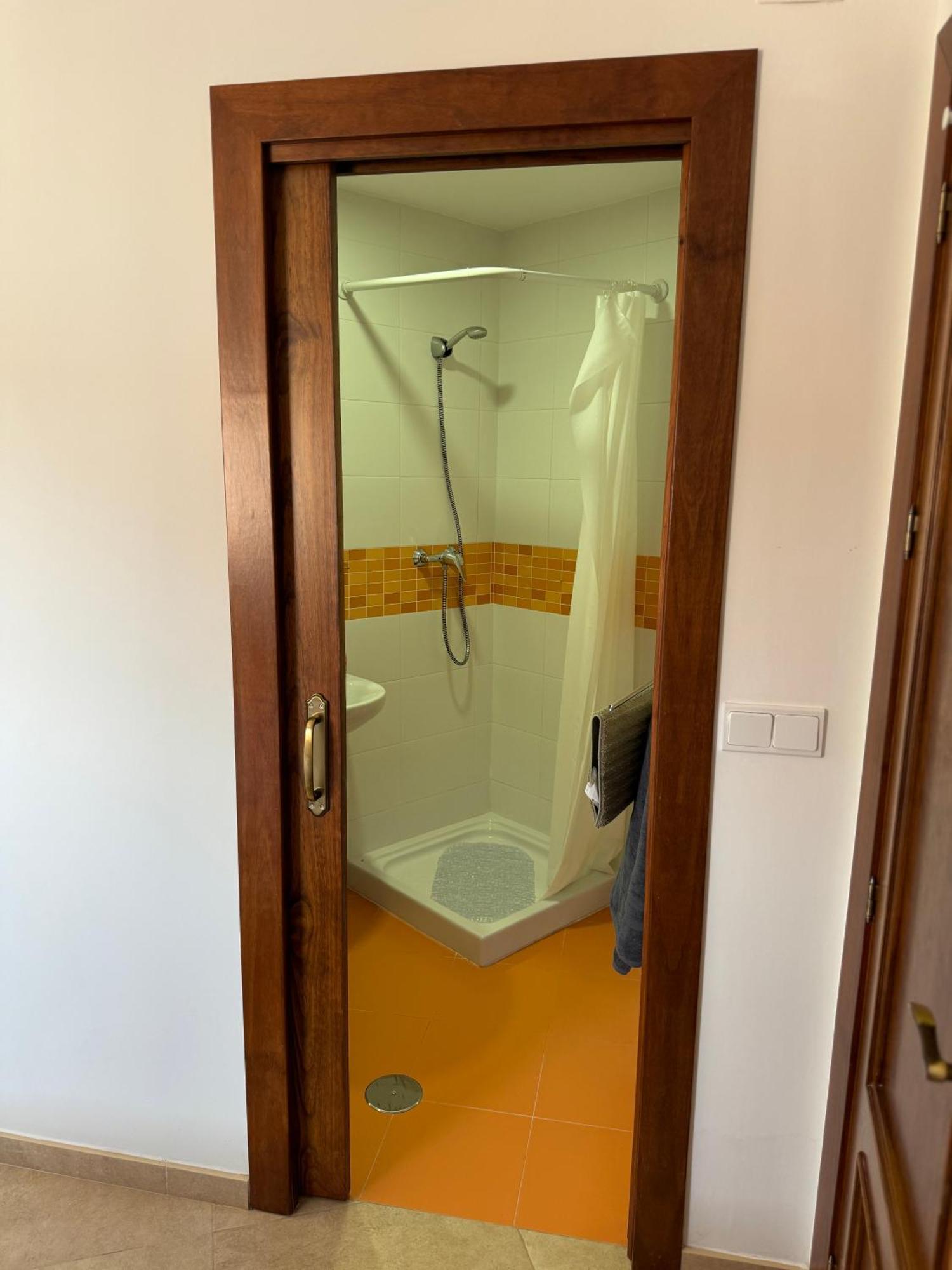 Apartamentos Penaflor Guadix Exteriör bild