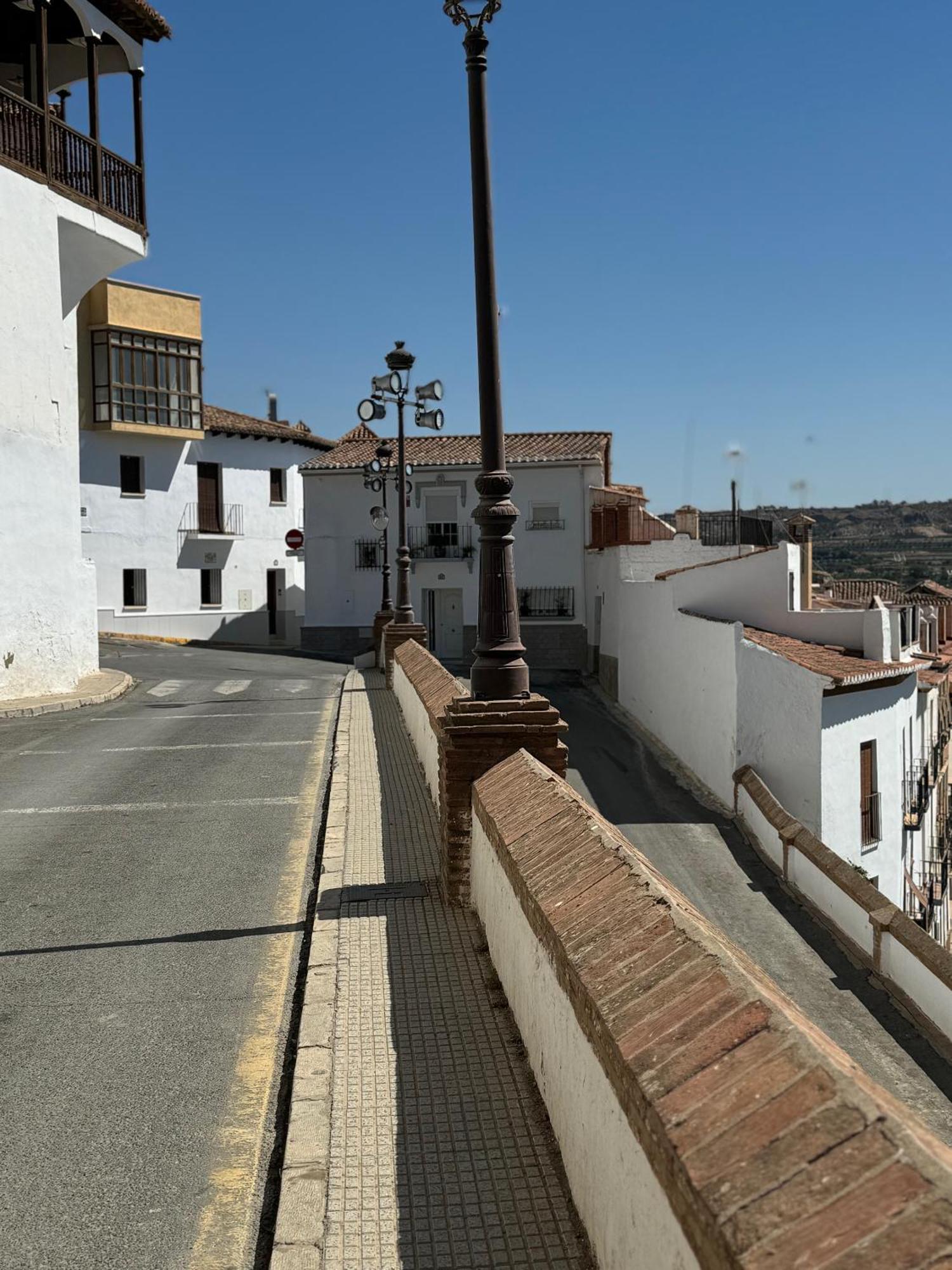 Apartamentos Penaflor Guadix Exteriör bild